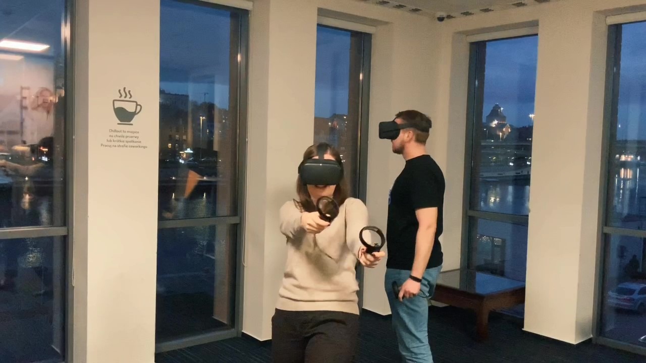 Revolutionizing Entertainment: Lightweight Multiuser VR for Arcades and Tourist Attractions